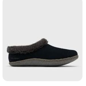 Women's Columbia Fairhaven Slipper Woman's Size 10 NWT